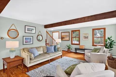 12 Tracey Rd, Cotuit, MA 02635 photo 14