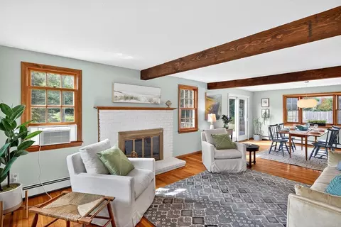 12 Tracey Rd, Cotuit, MA 02635 photo 7