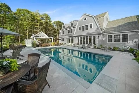 Exterior - 444 Vineyard, Barnstable, MA 02630 photo 2 of 2