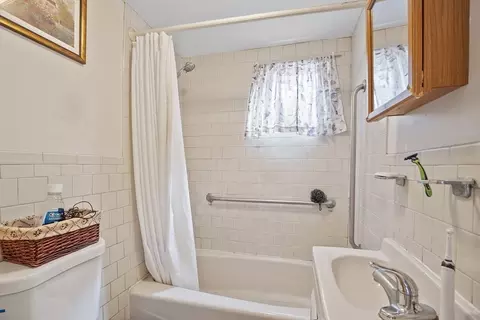 39 Berkeley St, Somerville, MA 02143 photo 13