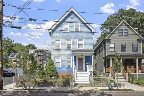 39 Berkeley St, Somerville, MA 02143