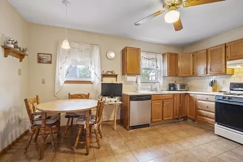 39 Berkeley St, Somerville, MA 02143 photo 8