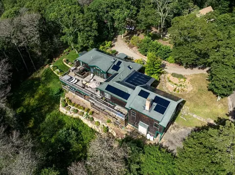 View/Area - 79 David Ave, Tisbury, MA 02568 photo 2 of 4