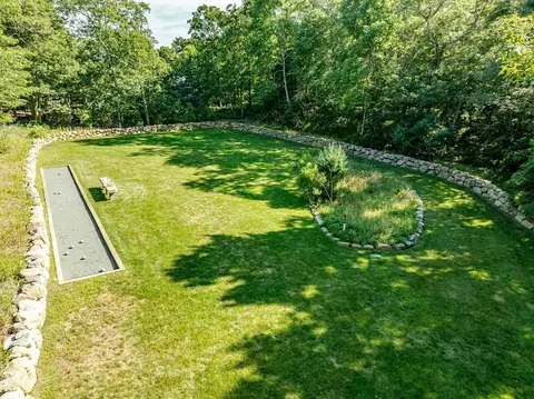 Exterior - 79 David Ave, Tisbury, MA 02568 photo 7 of 10