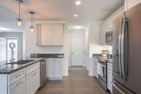 16 Concord Ct #16, Webster, MA 01570 photo 10