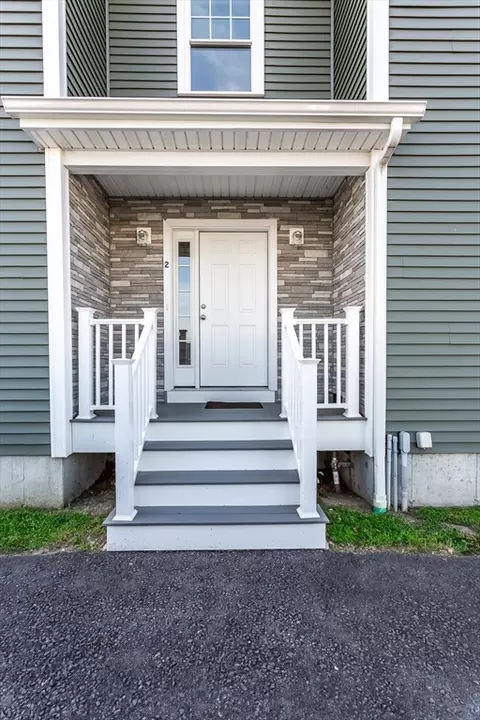 Exterior - 579 Summit St #2, Fall River, MA 02724 photo 4 of 4