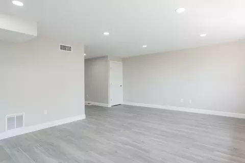 Living - 579 Summit St #2, Fall River, MA 02724 photo 9 of 9