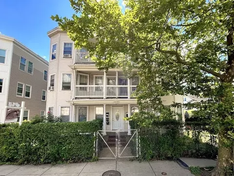 4012 Washington St, Boston, MA 02131