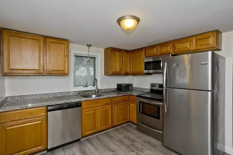 1130 Parker St, Springfield, MA 01129 photo 3