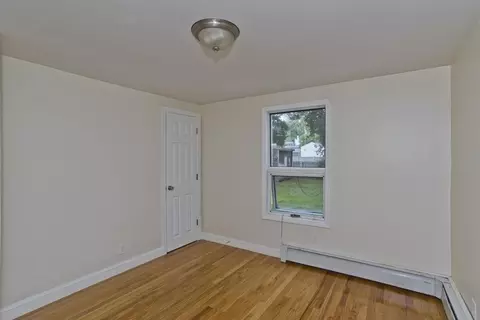 1130 Parker St, Springfield, MA 01129 photo 8
