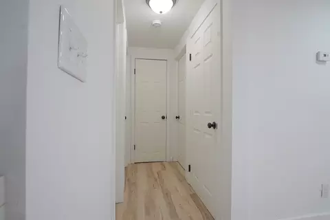 Entry Way - 183 Savoy Ave, Springfield, MA 01104 photo 2 of 2