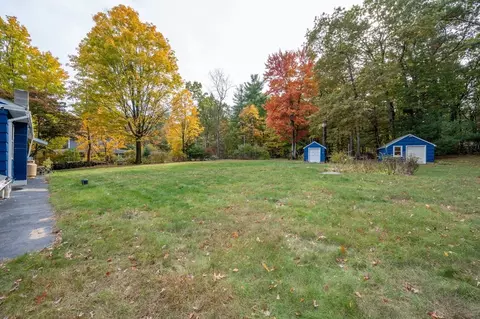 Exterior - 28 Ledge Rd, Pelham, NH 03076 photo 13 of 14