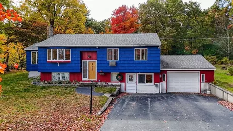 Exterior - 28 Ledge Rd, Pelham, NH 03076 photo 4 of 14