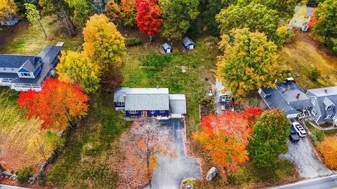View/Area - 28 Ledge Rd, Pelham, NH 03076 photo 2 of 7