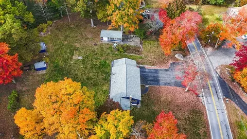 View/Area - 28 Ledge Rd, Pelham, NH 03076 photo 3 of 7