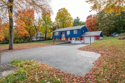 Exterior - 28 Ledge Rd, Pelham, NH 03076 photo 3 of 14