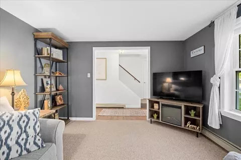 76 Darnell Rd, Worcester, MA 01606 photo 17