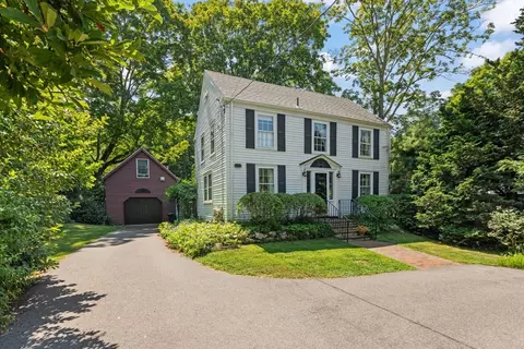 1032 High St, Dedham, MA 02026