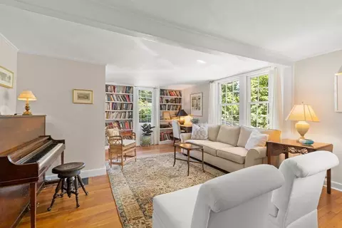 1032 High St, Dedham, MA 02026 photo 6