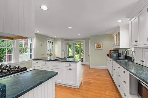 1032 High St, Dedham, MA 02026 photo 12