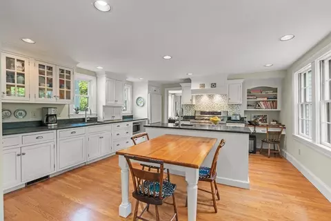 1032 High St, Dedham, MA 02026 photo 13