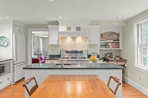 1032 High St, Dedham, MA 02026 photo 14