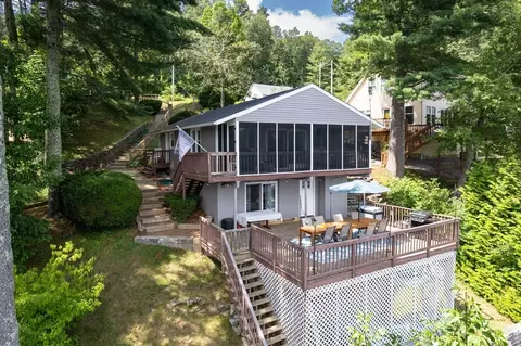 53 Sandy Beach Rd, Holland, MA 01521