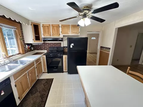 50 Old Jacobs Rd, Georgetown, MA 01833 photo 2