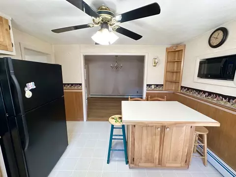 50 Old Jacobs Rd, Georgetown, MA 01833 photo 3