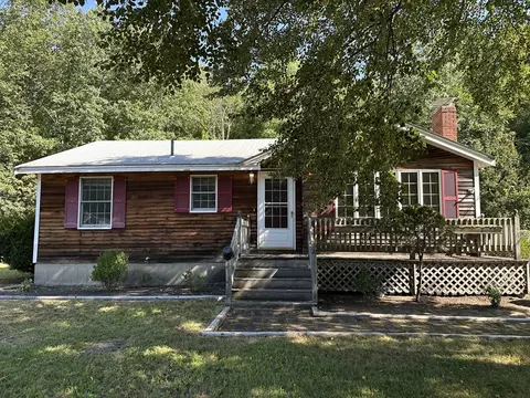 50 Old Jacob Rd, Georgetown, MA 01833