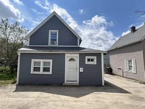 4 Mason Ct, Worcester, MA 01610 photo 3