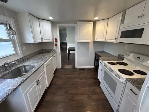 4 Mason Ct, Worcester, MA 01610 photo 7