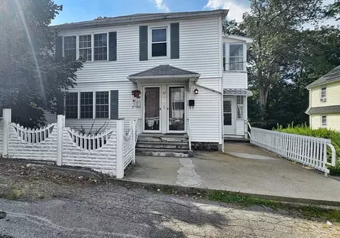 32 Roger St, Southbridge, MA 01550