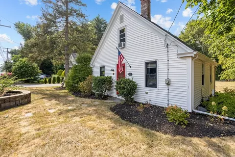 88 E Main St, Norton, MA 02766 photo 2