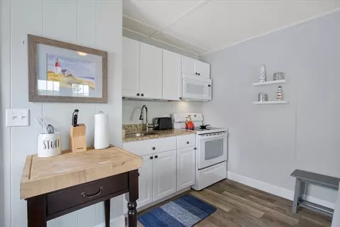1060 Craigville Beach Rd, Barnstable, MA 02632 photo 26