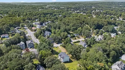View/Area - 740 Burncoat St, Worcester, MA 01606 photo 2 of 5