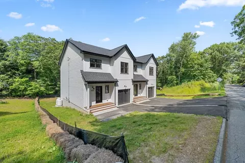Exterior - 740 Burncoat St, Worcester, MA 01606 photo 2 of 4