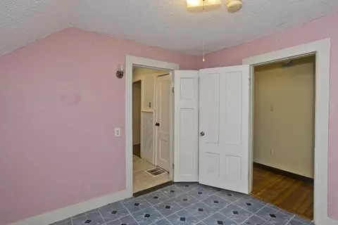Bedroom - 33 Forest St, Springfield, MA 01108 photo 8 of 10
