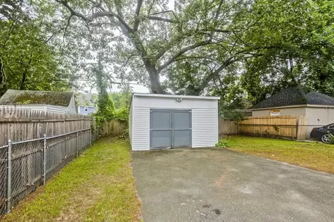 Exterior - 33 Forest St, Springfield, MA 01108 photo 6 of 6