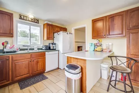 91 Arcadia Blvd, Springfield, MA 01118 photo 9