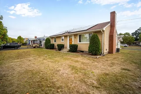 91 Arcadia Blvd, Springfield, MA 01118 photo 2