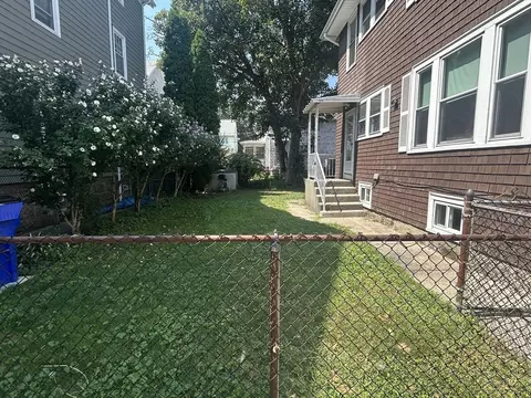 884-886 Robeson St, Fall River, MA 02720 photo 5