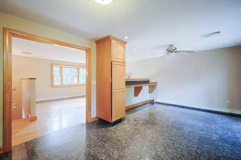 1037 N Main St, Raynham, MA 02767 photo 4