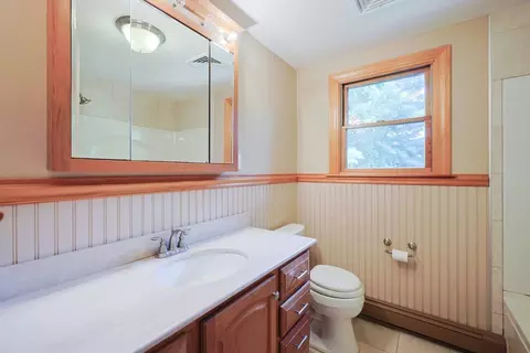 1037 N Main St, Raynham, MA 02767 photo 10