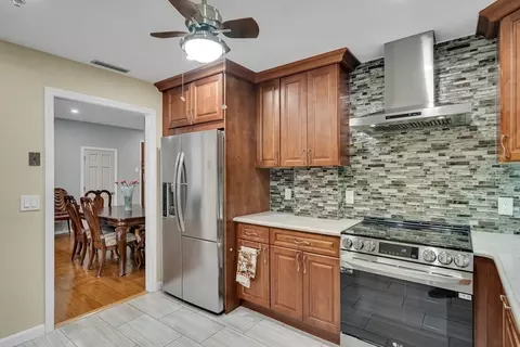 1265 Beacon #601, Brookline, MA 02446 photo 7