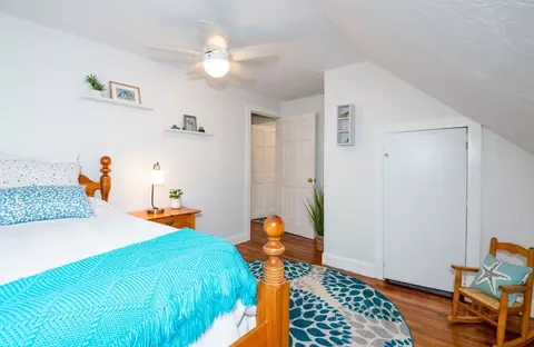Bedroom - 34 Winter St, Reading, MA 01867 photo 7 of 10