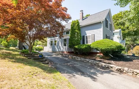 Exterior - 34 Winter St, Reading, MA 01867 photo 3 of 8
