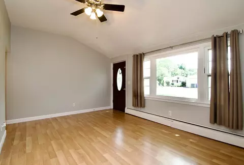 14 Sunridge Dr, Springfield, MA 01118 photo 8