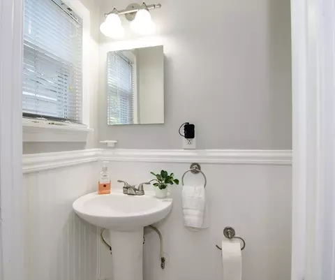 14 Sunridge Dr, Springfield, MA 01118 photo 31