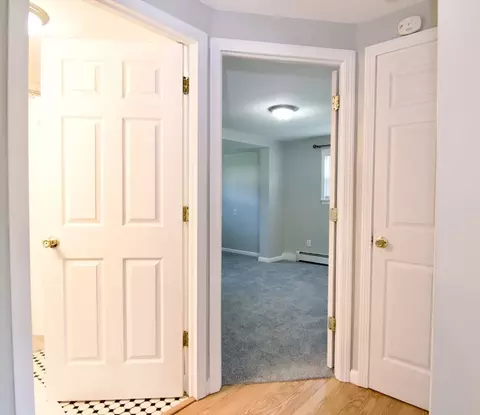 14 Sunridge Dr, Springfield, MA 01118 photo 32